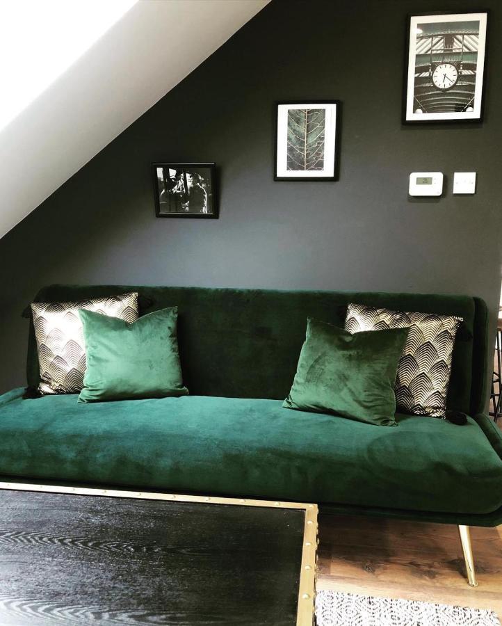 Time Is Now! Beautiful Apartment In Йорк Экстерьер фото